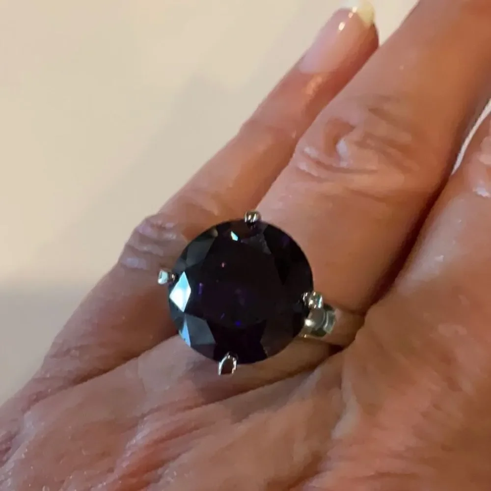 Gorgeous Large Purple Ring
